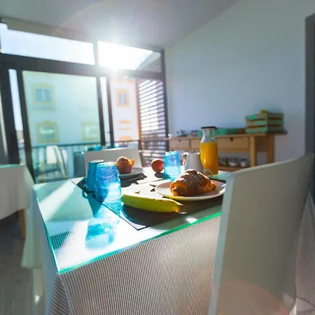 Yey Baleal 3* Феррел